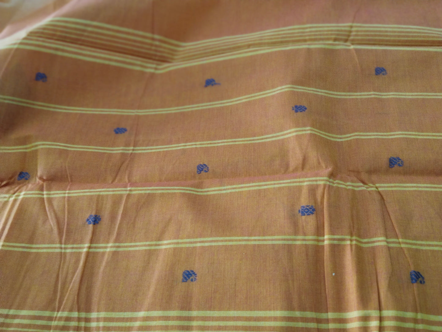 Mango yellow pure cotton saree with beautiful thread floral border and pallue