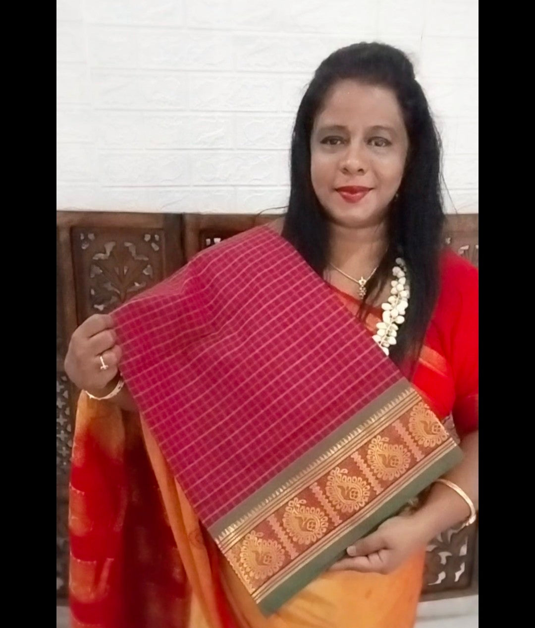 Mercerized pure cotton saree with checks body & mango buttas